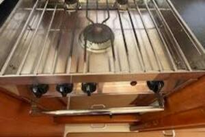 2013-robertson-and-caine-leopard-44-sail-9877437-20250719084650347-1.jpg