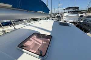 2013-robertson-and-caine-leopard-44-sail-9877437-20250719084644882-1.jpg