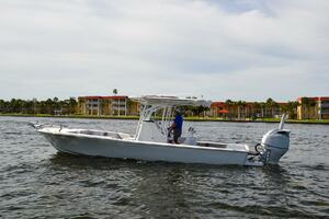 28ft Canyon Bay Yacht For Sale