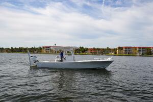 28ft Canyon Bay Yacht For Sale