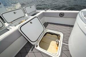 28ft Canyon Bay Yacht For Sale