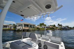 28ft Canyon Bay Yacht For Sale