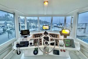 Family Affair IV 50ft Carver Yacht For Sale