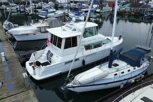 Family Affair IV 50ft Carver Yacht For Sale