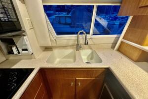 Family Affair IV 50ft Carver Yacht For Sale