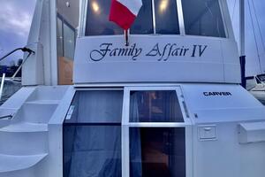 Family Affair IV 50ft Carver Yacht For Sale