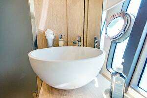 2017 Ferretti Yachts 750 thumbnail 80