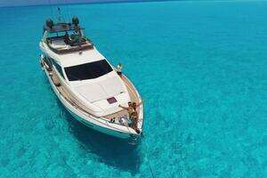 2017 Ferretti Yachts 750 thumbnail 16