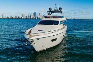2017 Ferretti Yachts 750 thumbnail 13