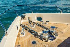 2017 Ferretti Yachts 750 thumbnail 28