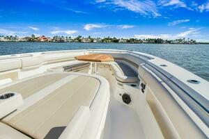 RIKI TIKI 38ft Boston Whaler Yacht For Sale