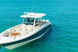 RIKI TIKI 38ft Boston Whaler Yacht For Sale