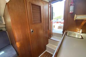24ft Limestone Yacht For Sale
