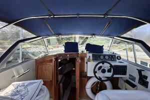 24ft Limestone Yacht For Sale