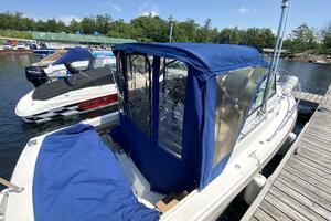 24ft Limestone Yacht For Sale