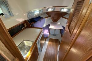 24ft Limestone Yacht For Sale