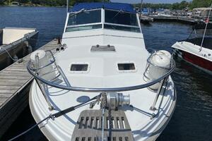 24ft Limestone Yacht For Sale