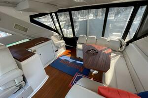 Regal 52 Sport Coupe - Helm Deck Seating