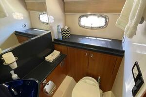 Regal 52 Sport Coupe - Master Head