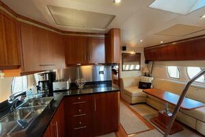 Regal 52 Sport Coupe - Galley