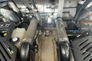 2003 Sea Ray 360 Sundancer thumbnail 35