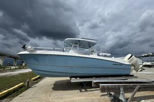 28ft Twin Vee Yacht For Sale
