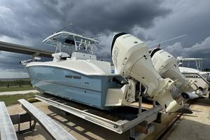 28ft Twin Vee Yacht For Sale