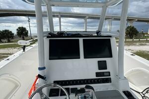 28ft Twin Vee Yacht For Sale