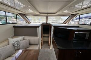 2016 Carver C34 Salon View 2