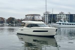 Melody Rose 34ft Carver Yacht For Sale