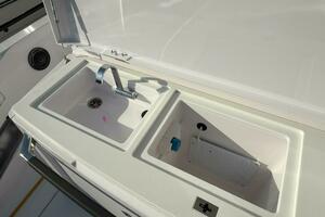 Stock 20 37ft Axopar Yacht For Sale