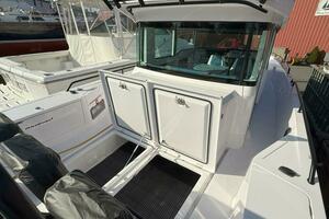 Stock 20 37ft Axopar Yacht For Sale