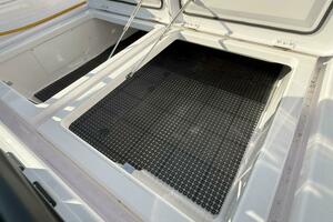 Stock 20 37ft Axopar Yacht For Sale