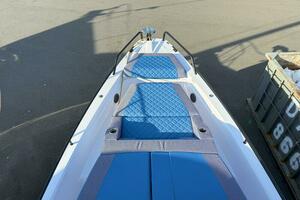 Stock 20 37ft Axopar Yacht For Sale