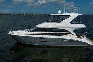 Gail's Storm IV 2015 Meridian 441 Sedan Yacht For Sale in Sarasota FL