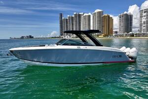 33FT (10.16M) COBALT