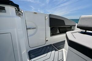 33FT (10.16M) COBALT