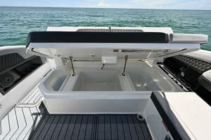 33FT (10.16M) COBALT