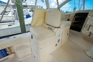 2007 Grady-White Express 360 boat interior with cushioned se