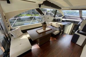 56FT (17.3M) AZIMUT
