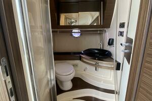 56FT (17.3M) AZIMUT