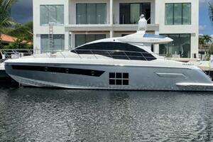  2013 Azimut 55 S Yacht For Sale in Fort Lauderdale FL