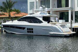  2013 Azimut 55 S Yacht For Sale in Fort Lauderdale FL