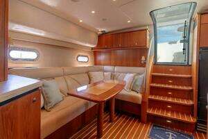 2007 Tiara Yachts 4300 Sovran thumbnail 14