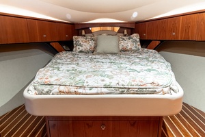 43ft Tiara Yachts Yacht For Sale