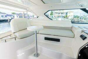 2007 Tiara Yachts 4300 Sovran thumbnail 9
