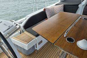 2019 Beneteau Oceanis 46.1 thumbnail 10
