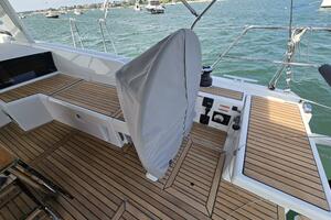 Yacht for sale OFF-PISTE