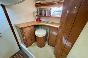 OUTSTANDING 45ft Doral Yacht For Sale
