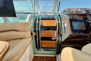 OUTSTANDING 45ft Doral Yacht For Sale